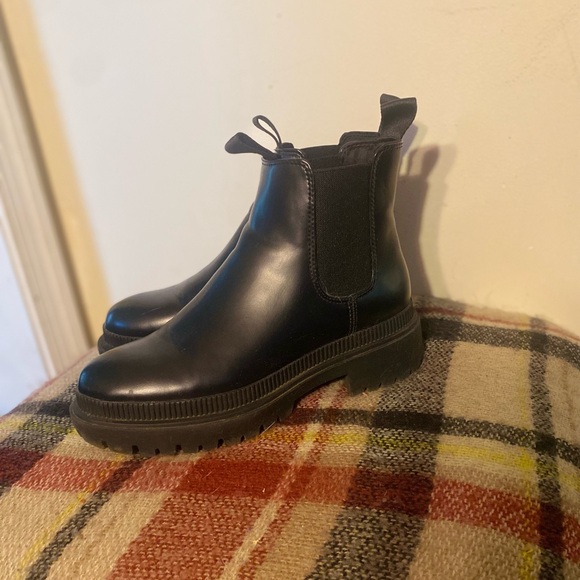 H&M, Ladies boots, black,size 39 - Picture 12 of 15